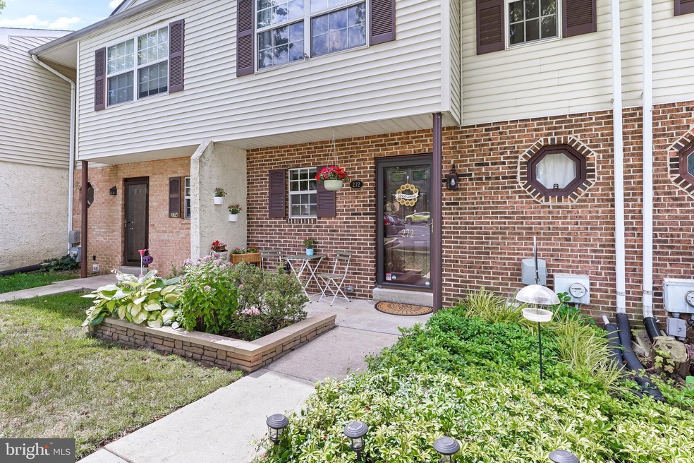 Sold $323,500 • Co-Listing Agent