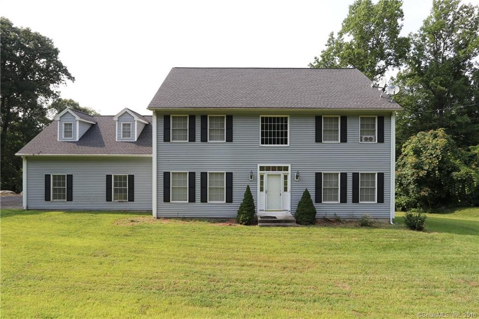 3 Castle Ln, Seymour, CT 06483 - photo 1