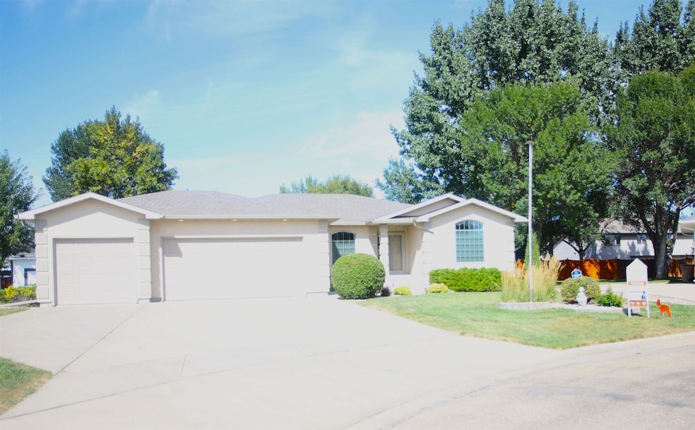 Pending $440,000 • Co-Listing Agent
