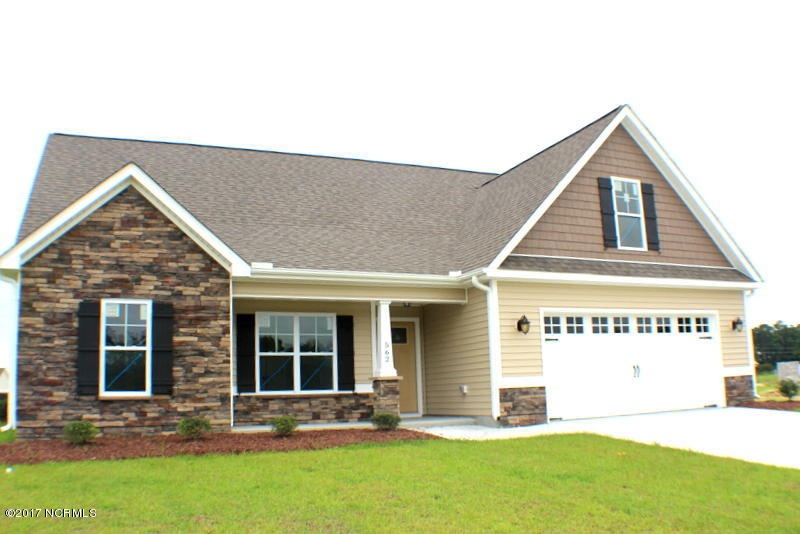 562 Brookfield Dr, Winterville, NC 28590 - photo 1