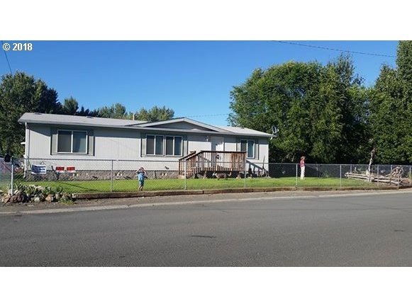 101 NE 7th St, John Day, OR 97845 - photo 1