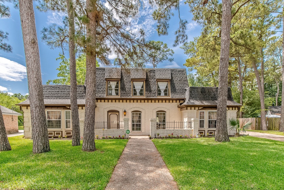 5923 Green Terrace Ln, Houston, TX 77088 - photo 1