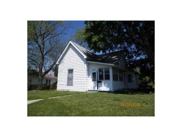 1216 W 4th St, Anderson, IN 46016 - photo 1