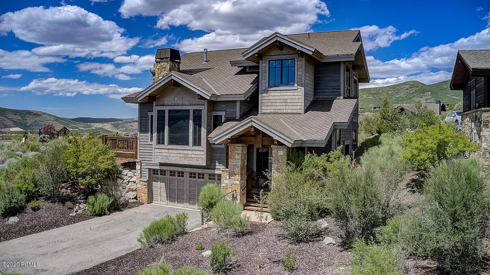 Longview Dr MLS-1