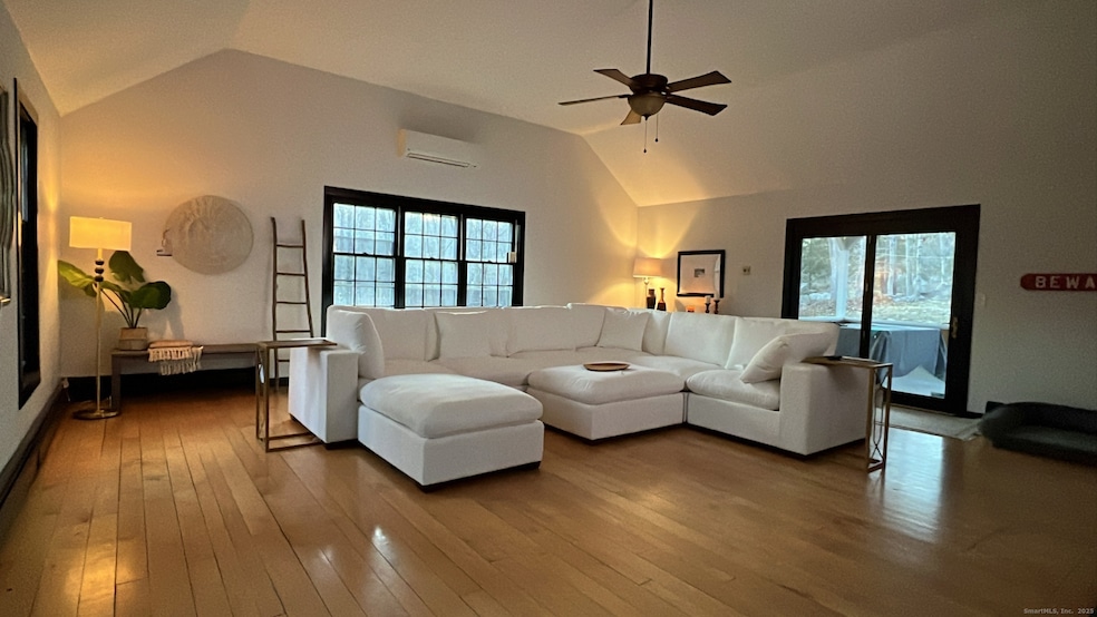 61 High Rock Rd, Sandy Hook, CT 06482 - photo 1