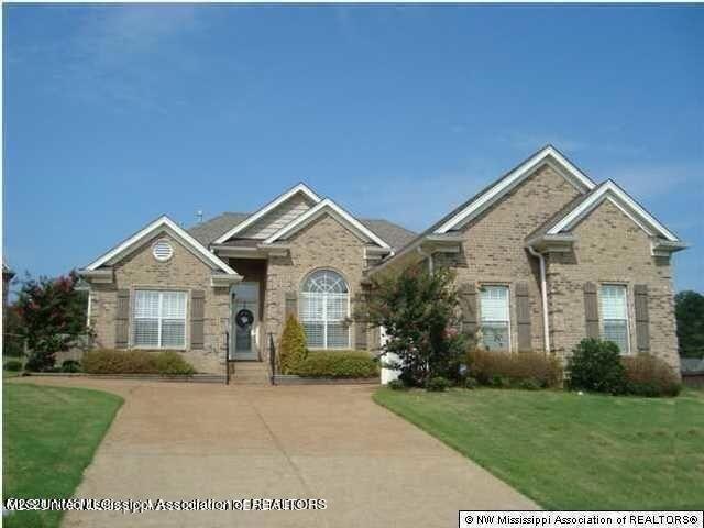 965 Gates St, Hernando, MS 38632 - photo 1