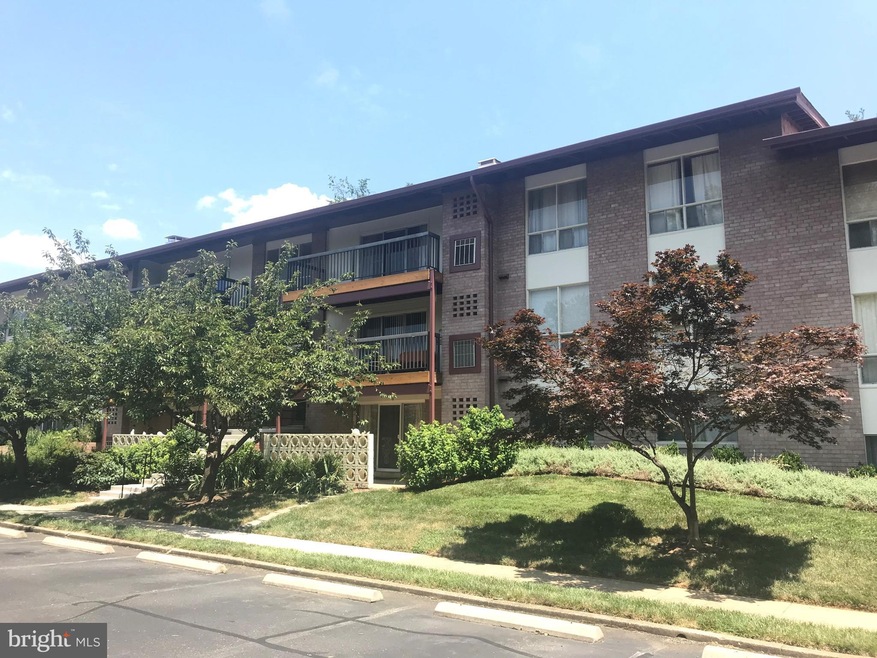 204 Park Terrace Ct SE unit 33, Vienna, VA 22180 - photo 1