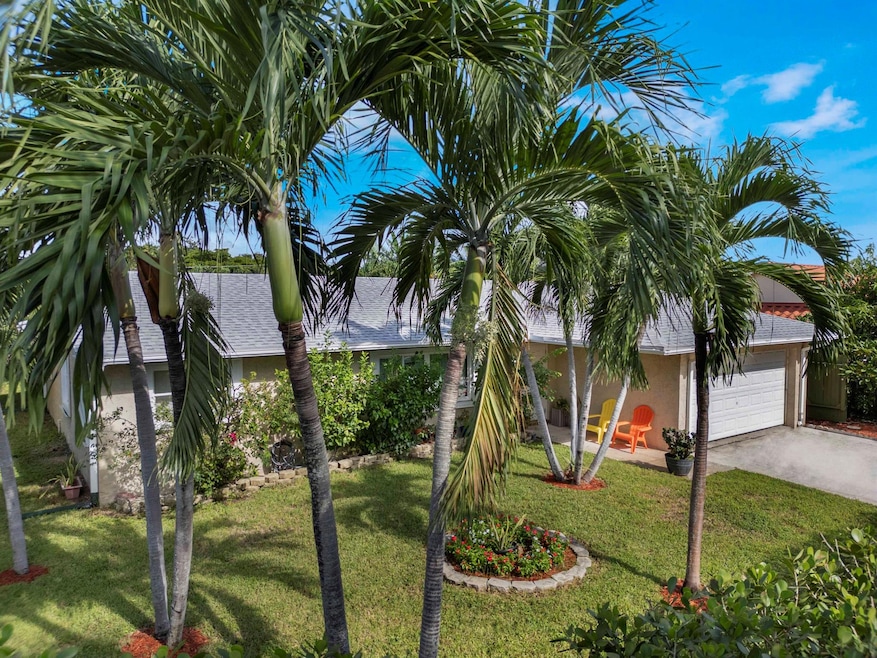 101 N Sequoia Dr, West Palm Beach, FL 33409 - photo 1