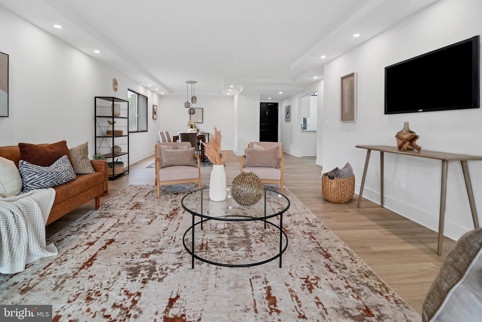 Alexandria Knolls West unit 602, Alexandria, VA 22304 - photo 1