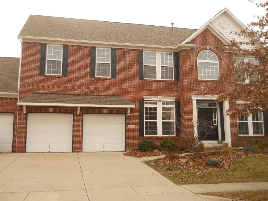 9852 Parkshore Dr, Fishers, IN 46038 - photo 1