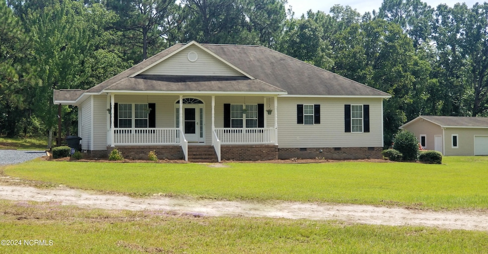 110 Sunshine Ln