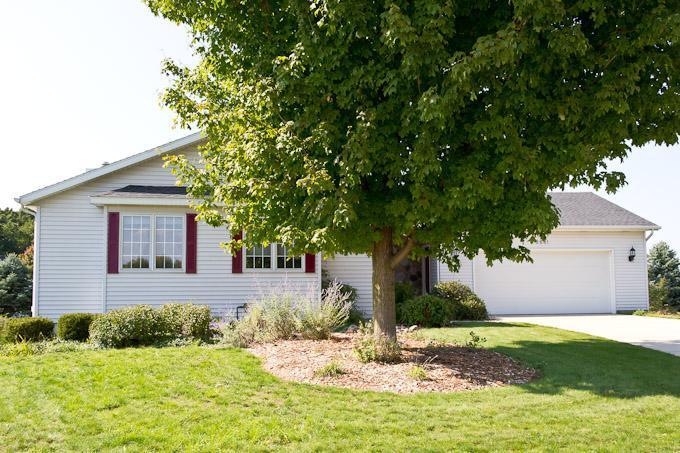 6681 Airfield Ct SW, Byron Center, MI 49315 - photo 1