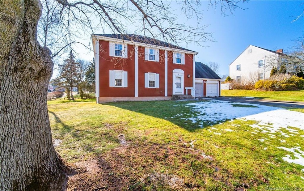 78 Goff Brook Cir, Wethersfield, CT 06109 - photo 1