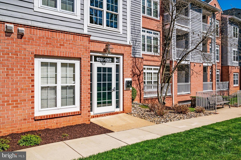 9207 Groffs Mill Dr unit 9207, Owings Mills, MD 21117 - photo 1