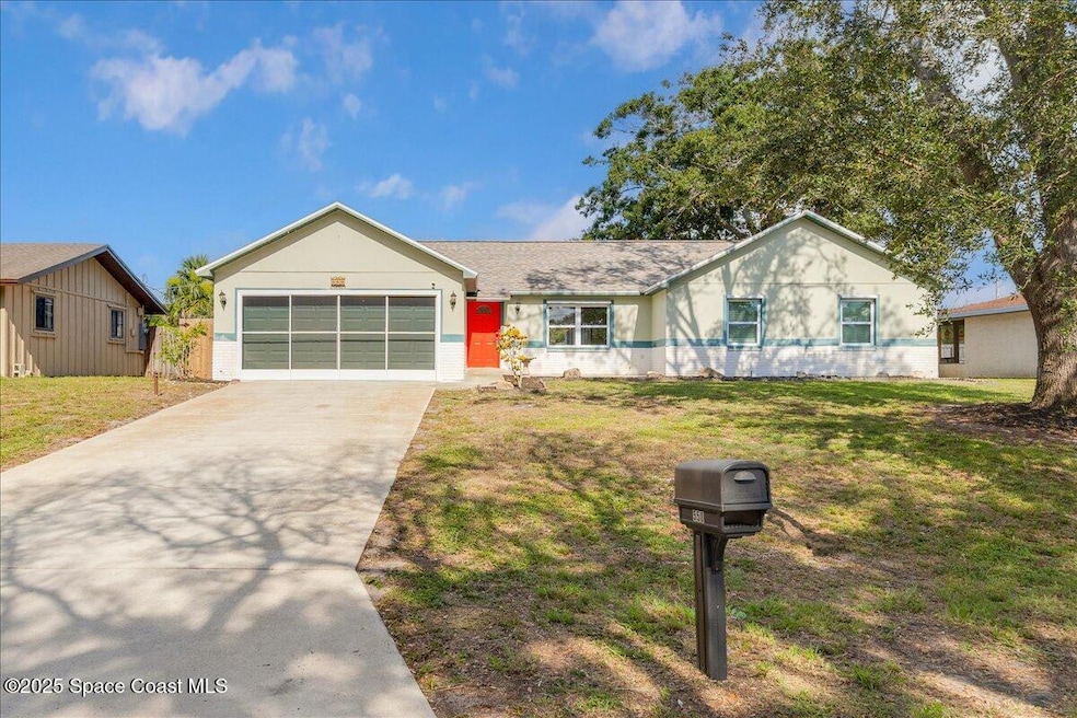 Under Contract $325,000