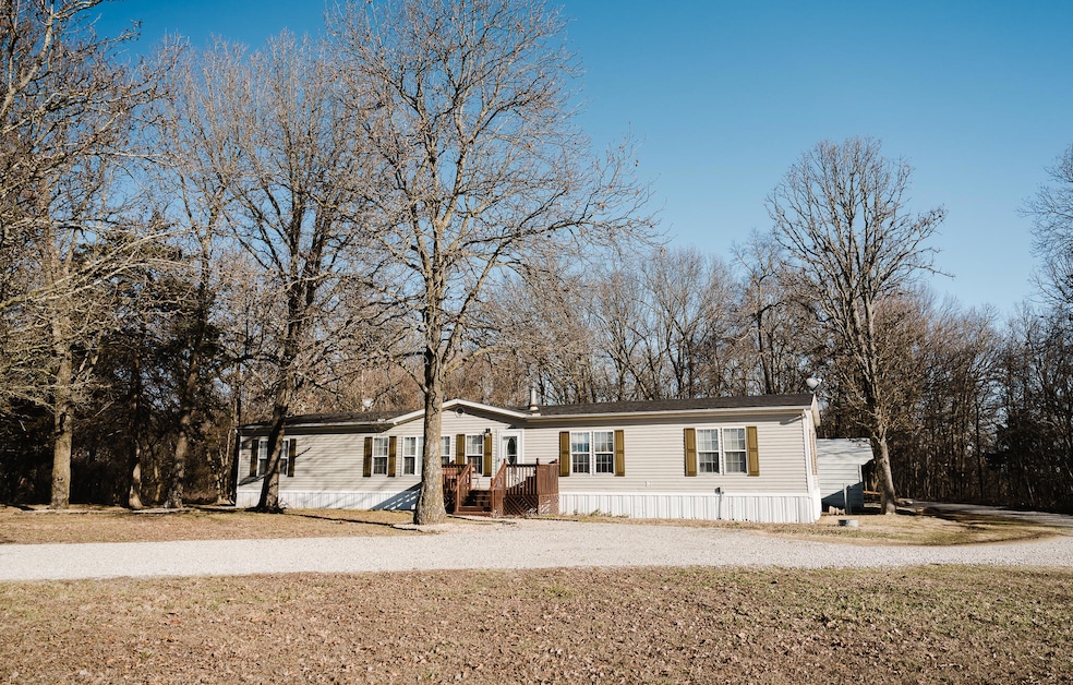 21218 Lawrence 2230, Aurora-2