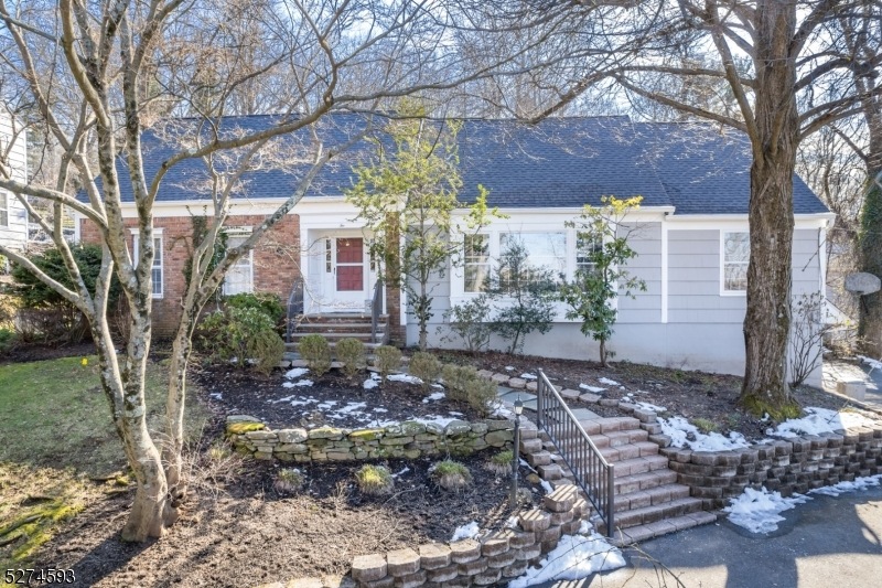 2 Birch Hill Dr, Chatham, NJ 07928 - photo 1