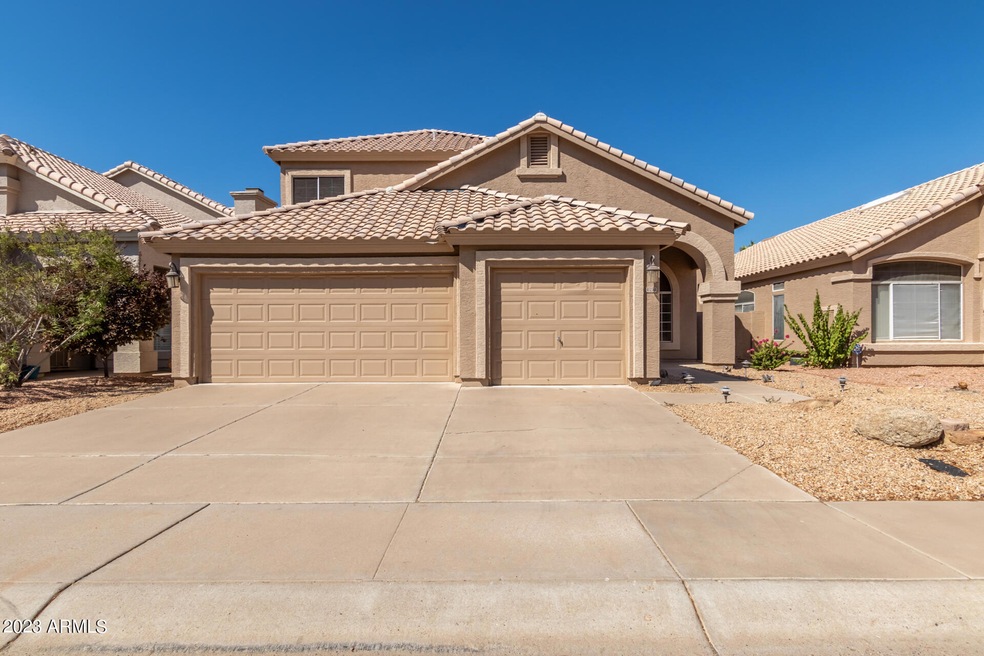 192 W Los Arboles Dr, Tempe, AZ 85284 - photo 1