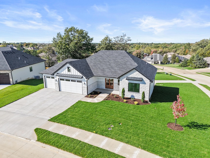 For Sale $839,000 • Co-Listing Agent