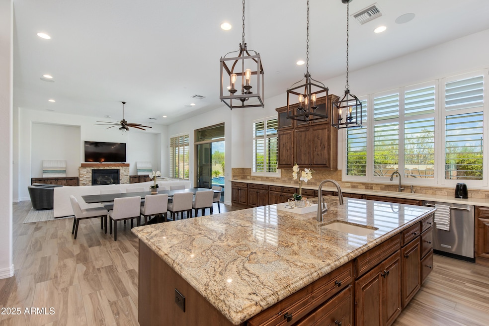 Sold $1,575,000 • Co-Listing Agent