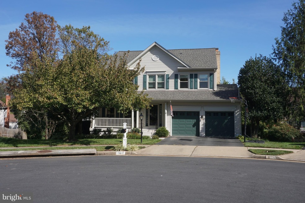 13601 Angelica Ct, Chantilly, VA 20151 - photo 1