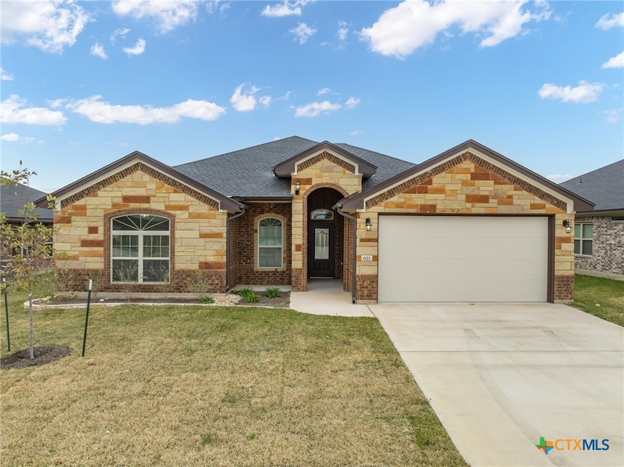 For Sale $418,000