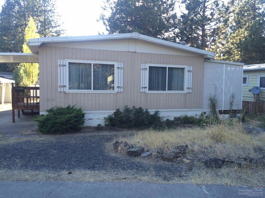 19950 Driftwood Ln unit 304, Bend, OR 97702 - photo 1