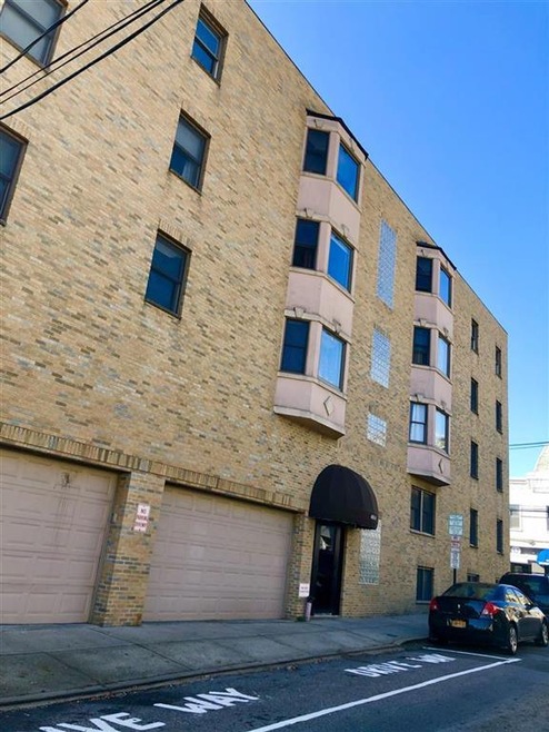 4014 Palisade Ave unit 1, Union City, NJ 07087 - photo 1