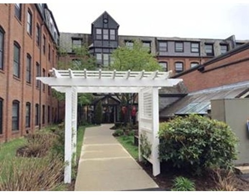 Whittemore Mills unit 316, Quincy, MA 02170 - photo 1