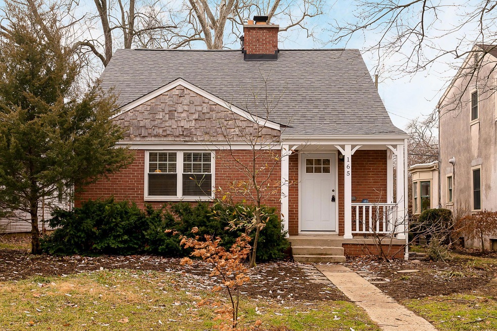 Welcome Home to 165 W. Tulane Rd