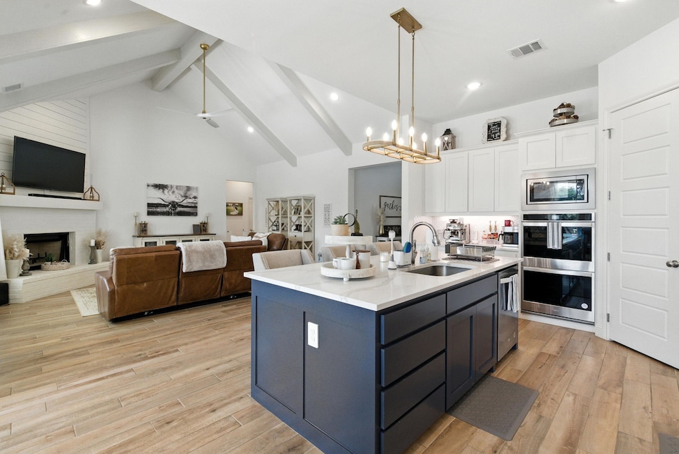 363 Red Bird Dr, Springtown, TX 76082 - photo 1