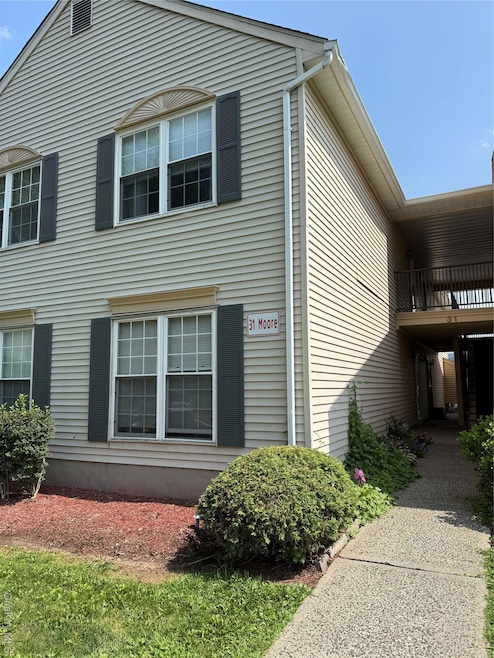31 Moore Ln unit 11, Washingtonville, NY 10992 - photo 1