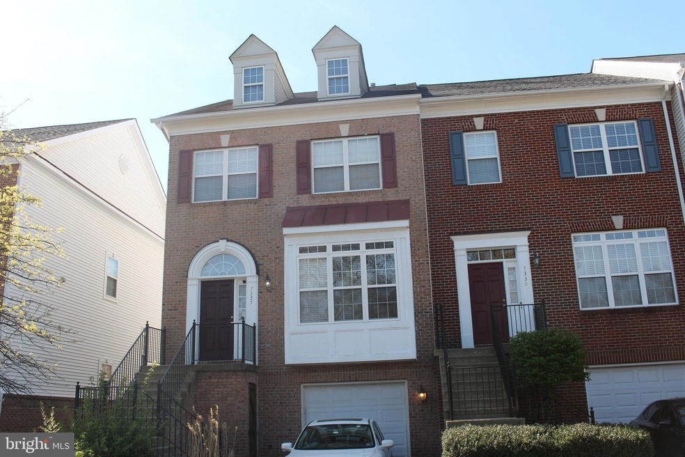 7337 Oldham Leeds Way, Springfield, VA 22150 - photo 1