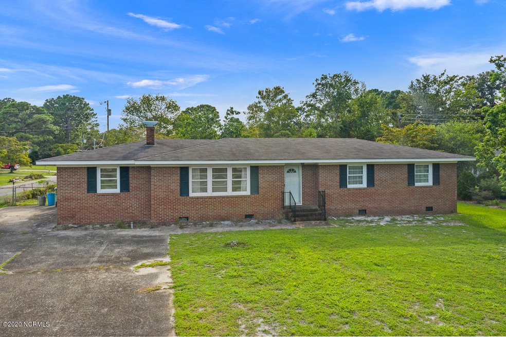 501 College Acres MLS-1