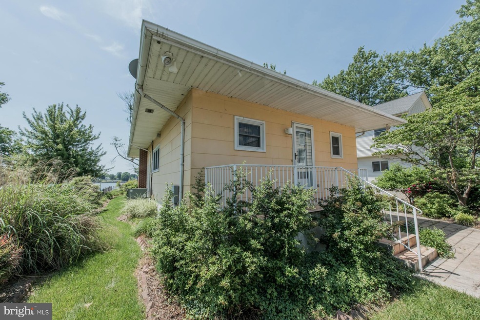 80 Kingston Park Ln, Middle River, MD 21220 - photo 1