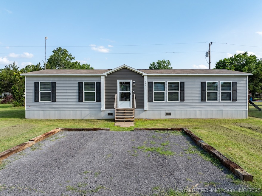 5941 Feather St, Kingston, OK 73439 - photo 1