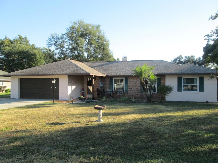 10110 Morningside Dr, Leesburg, FL 34788 - photo 1