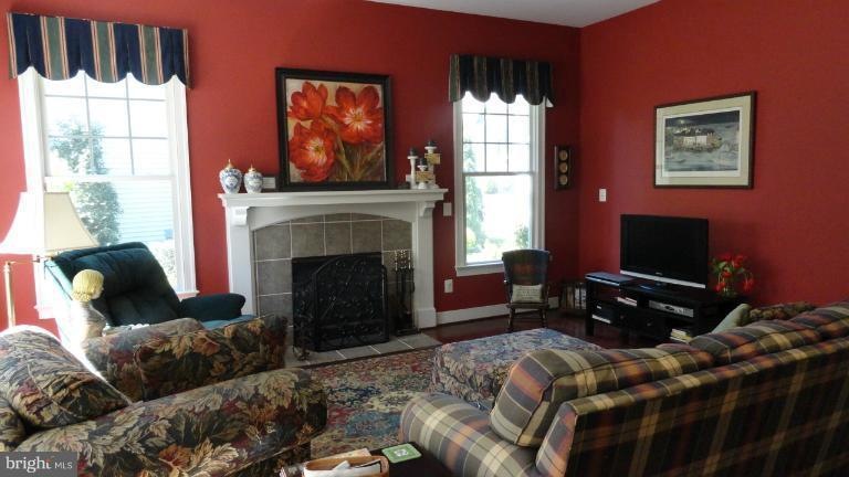 7287 Highland Estates Place, Falls Church, VA 22043 - photo 1