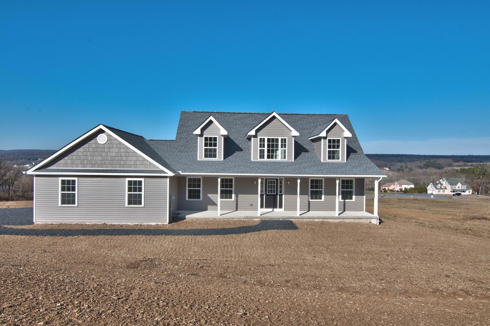 130 Sherry Dr, Kresgeville, PA 18333 - photo 1