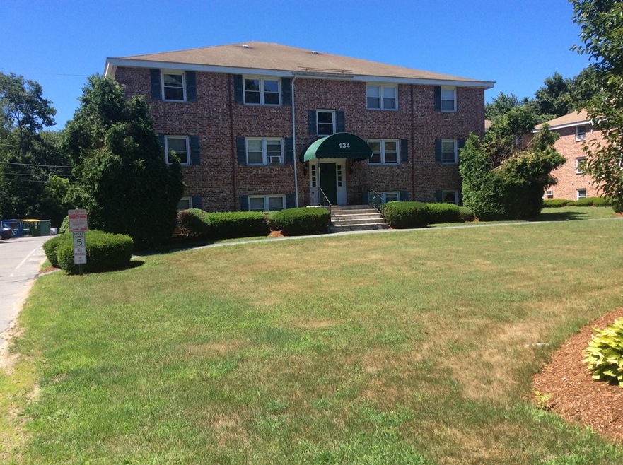134 Tyngsboro Rd unit 10, North Chelmsford, MA 01863 - photo 1