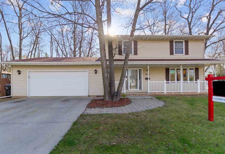 HOME: 1930 S. Telulah Ave. Appleton