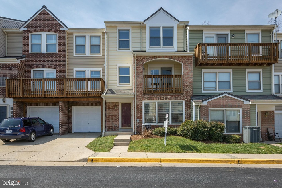 4107 Churchman Way unit 1, Woodbridge, VA 22192 - photo 1