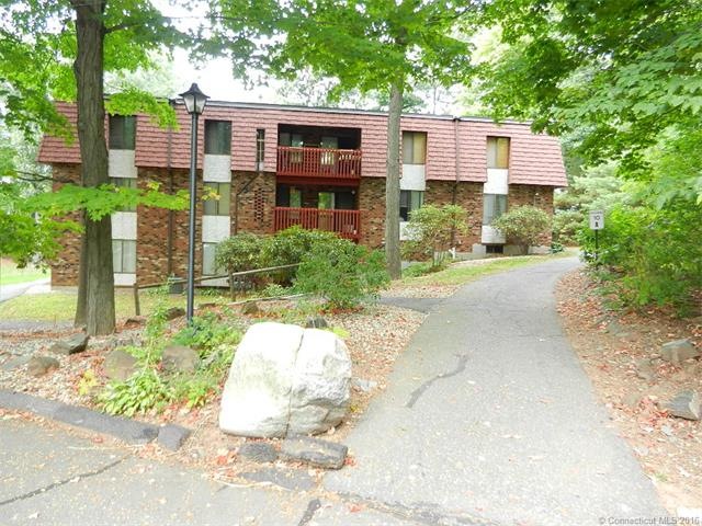 10 Woodsedge Dr unit 5B, Newington, CT 06111 - photo 1