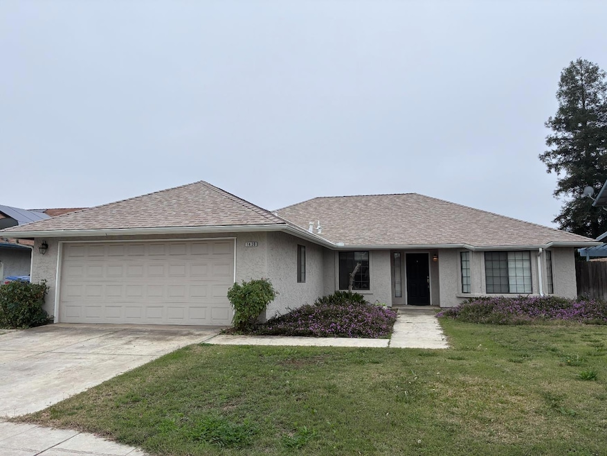 1430 Fir Ave, Clovis, CA 93611 - photo 1