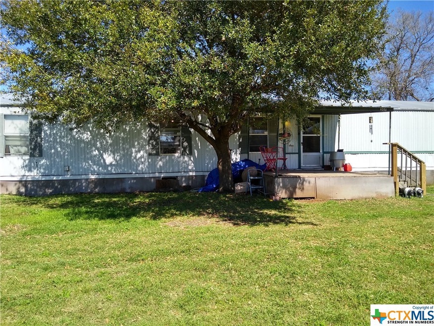 207 Tx-7, Bruceville-Eddy, TX 76524 - photo 1