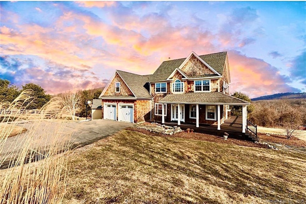 5 Fox Run, Sherman, CT 06784 - photo 1