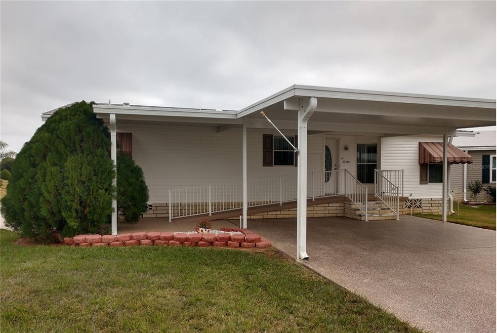 37308 Gill Ave, Zephyrhills, FL 33541 - photo 1