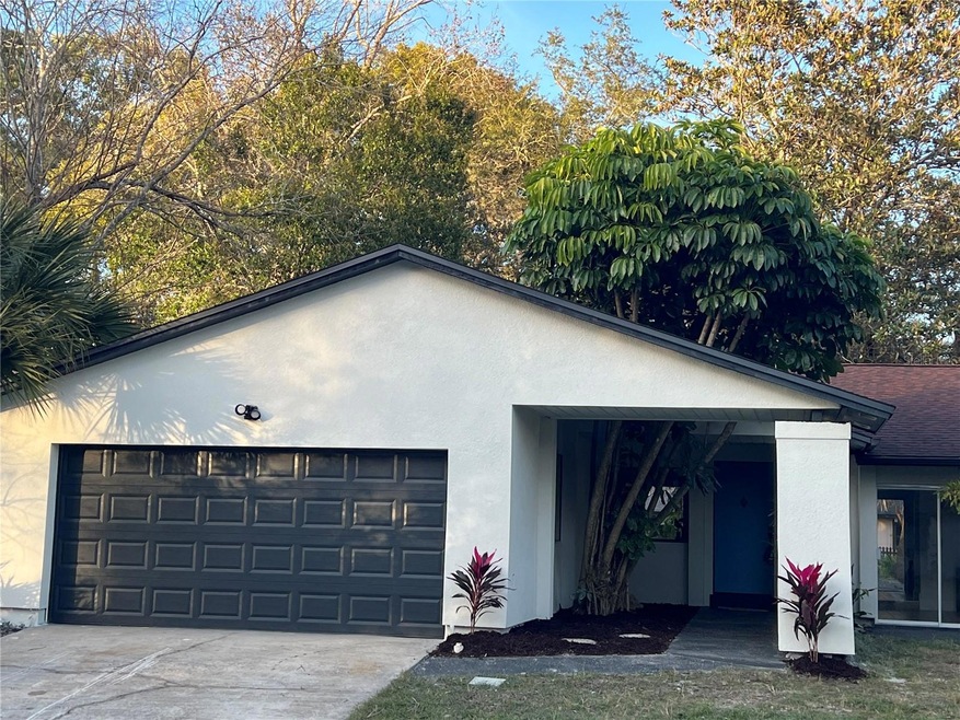 Pending $395,000 • Co-Listing Agent
