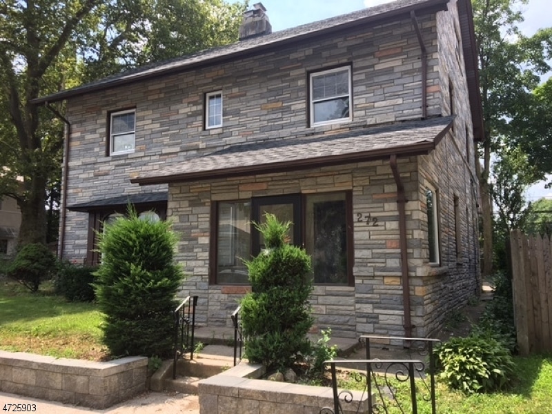 268 Ivy Ct, City of Orange, NJ 07050 - photo 1