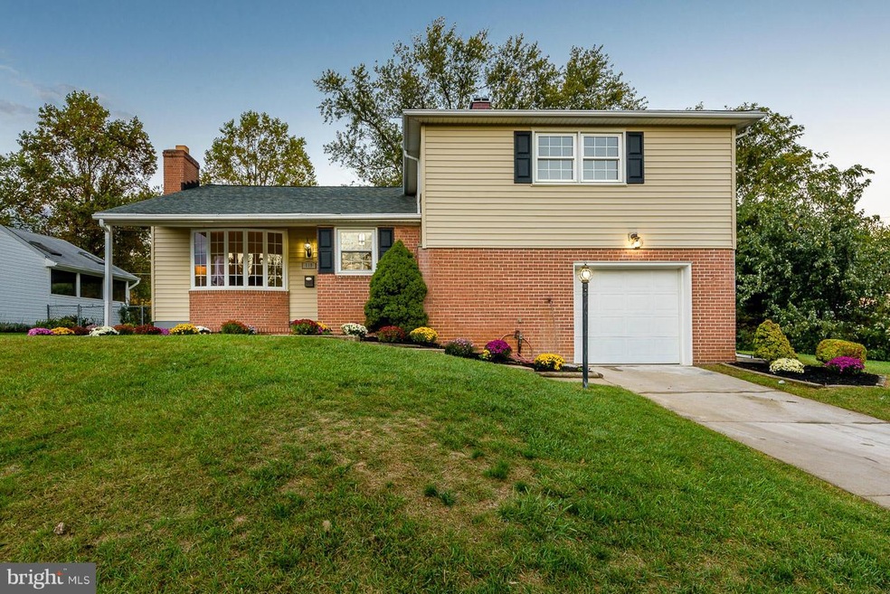 119 Hollowbrook Rd, Lutherville Timonium, MD 21093 - photo 1